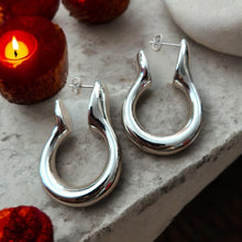 Load image into Gallery viewer, Eboni Hoop Earrings by Giselle Stella
